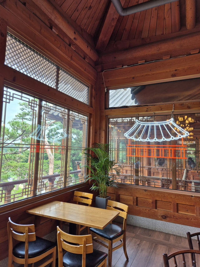 🏛 헤경궁 베이커리, 하루를 천천히 걷게 만드는 공간
