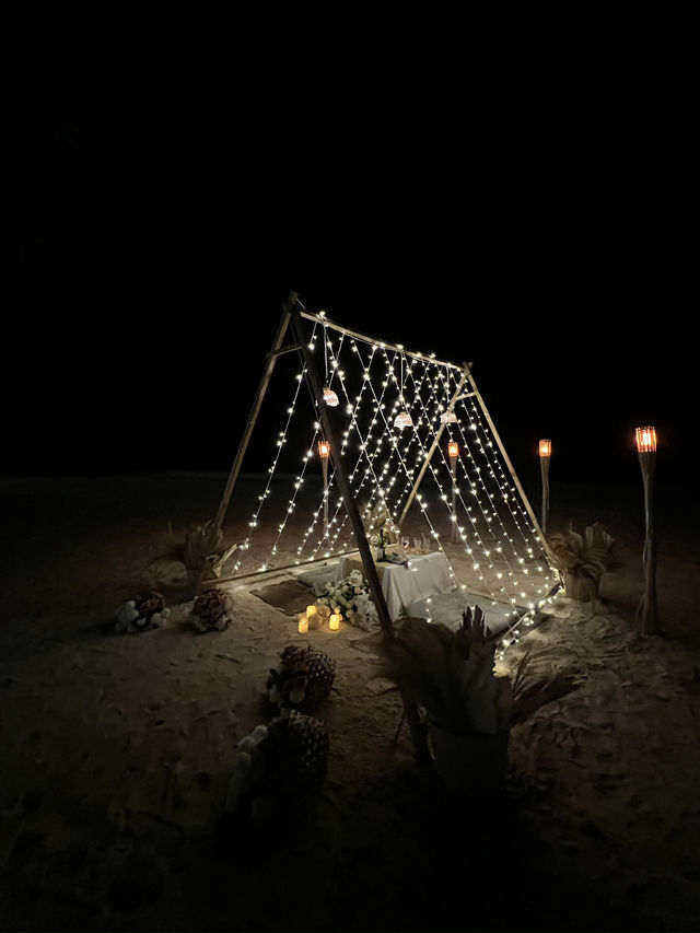 Waves, Wine & Whispers – A Romantic Beach Dinner at Savoy Boracay 💑🌅  