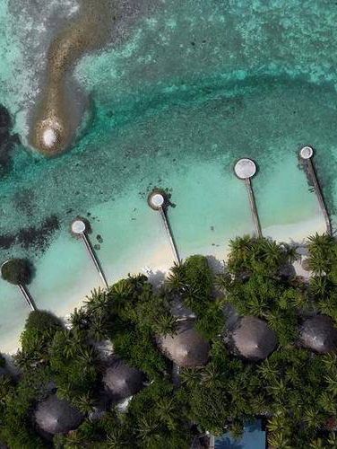 Nika Island Resort: live on the ocean or in the garden what will you choose?