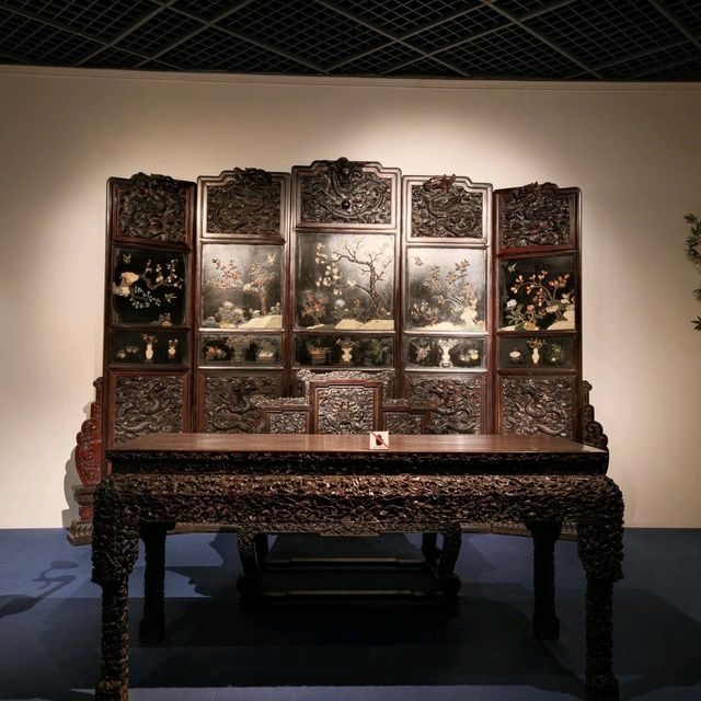 Chinese Ming and Qing Furniture Gallery – Shanghai Museum 🪑🏮✨