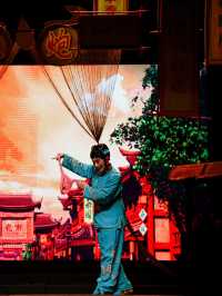 Chengdu’s Sichuan Opera!🌇♥️