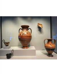 "Antique and cultural heritage: Explore the unique charm of the Getty Villa Museum!"