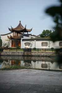 西塘，枕水而眠，住進了避世的江南園林
