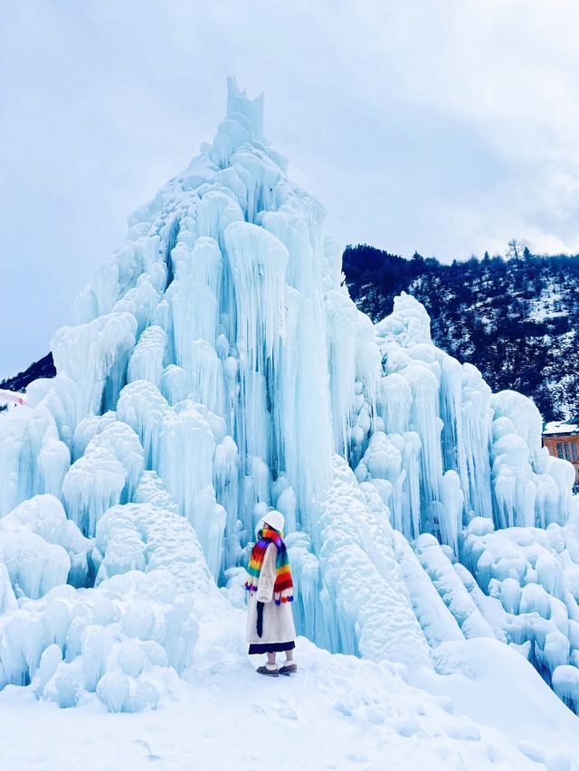 成都娃兒的冬日夢想：鷓鴣山，鵝毛大雪中的滑雪樂園