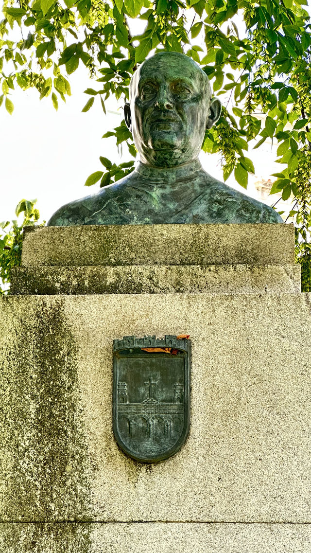 馬雷斯考特醫生Monumento ao Doutor Mar