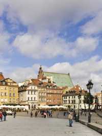 Warsaw Luxury Hotel Tour 🌟, Beholding the Ti