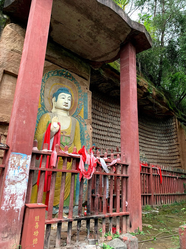 成都周邊|找到兩處藏在靜僻山間的唐代石刻