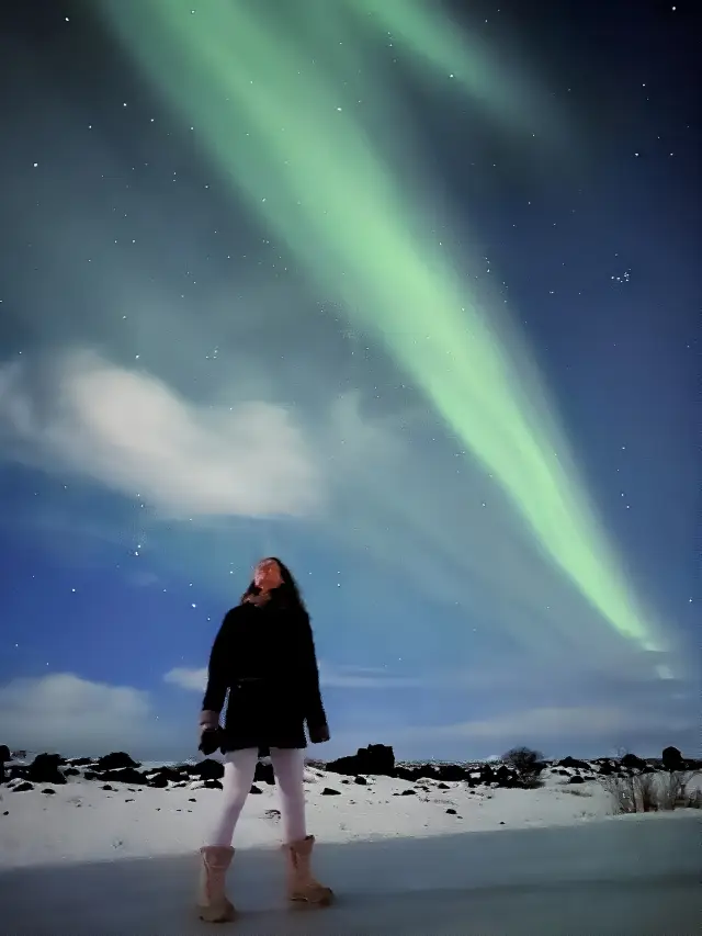 Iceland Travel | This is what the Northern Lights should look like, very popular