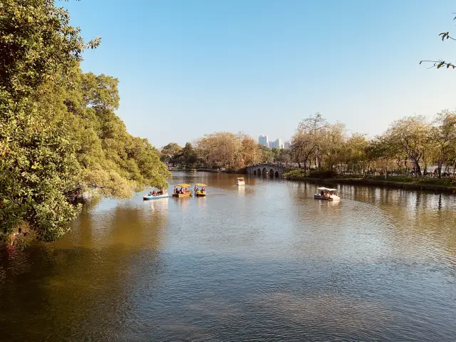 Dongshan Lake Park