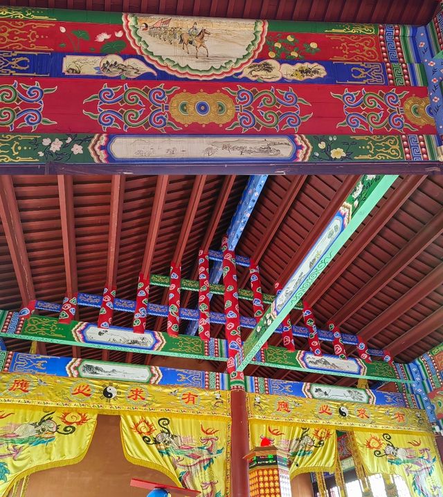長江以南規模最大的武廟，四根蟠龍柱全國罕見！