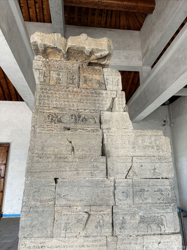 世界文化遺產——啟母闕