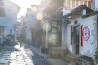 夏天去歙縣漁梁壩徒步，在輕鬆旅行中欣賞“江南都江堰”！