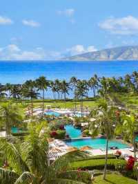 🌴🏖️ Kapalua's Finest Stays: Montage Magic! 🏨✨