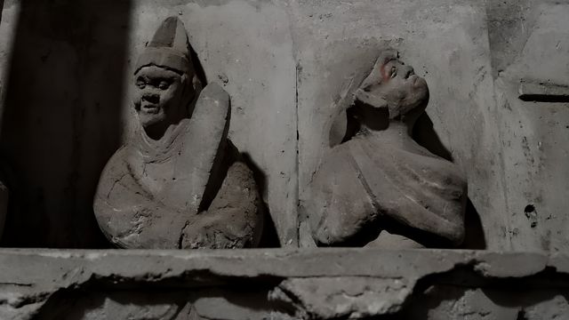 宋金地下墓給你開門的那個人，親切又可愛