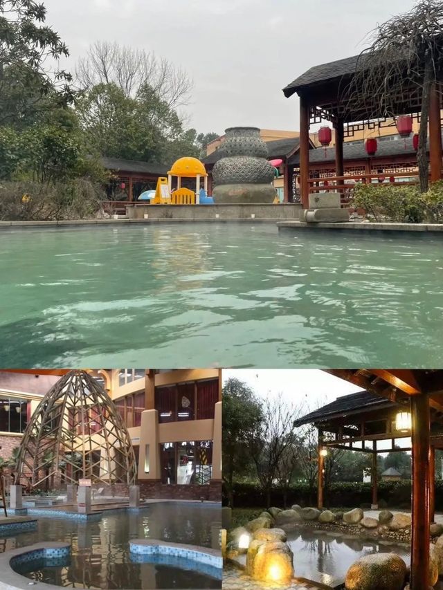 咸寧萬豪溫泉谷。
