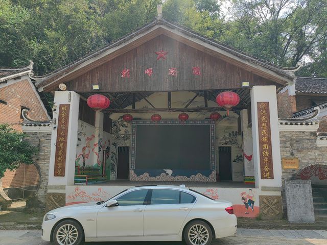 廣西富川深坡古村。