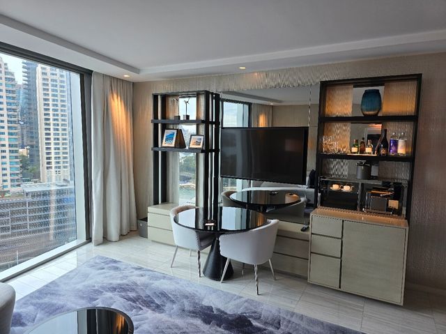 奢華之旅|悉尼皇冠塔酒店 Crown Towers Sydney   酒店：Crown Tower。