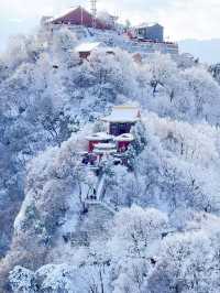 西安出發40分鐘 | 秦嶺冬日雪國秘境登高賞雪