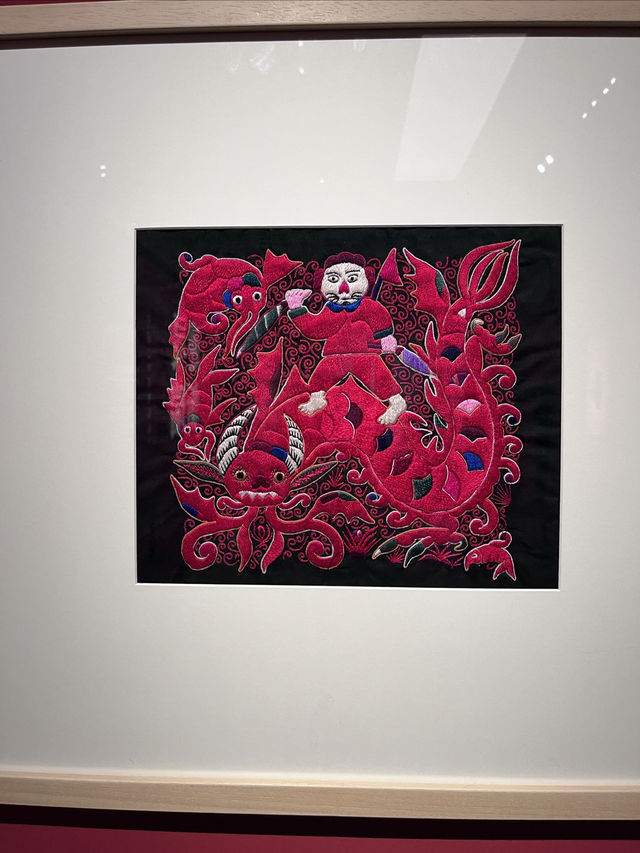 觀迎新展賀新年