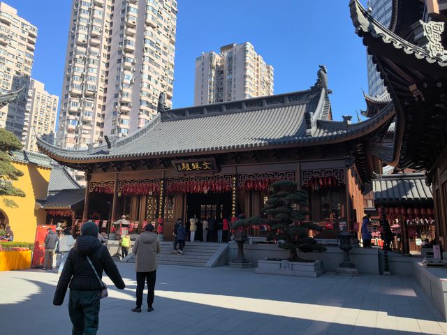 玉佛寺：申城古剎，新年祈願的心靈歸處