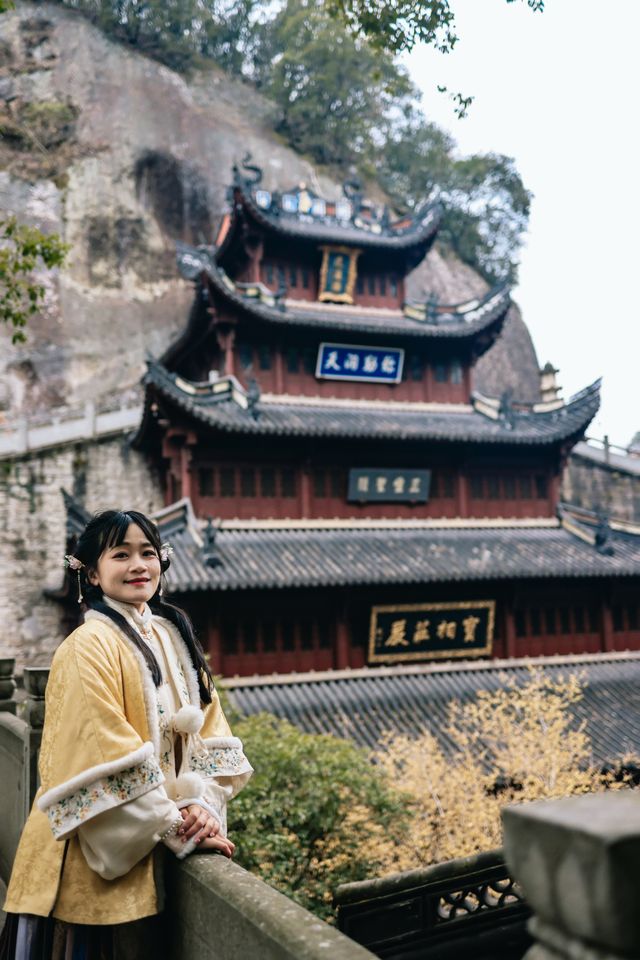 新昌大佛寺|賞花燈，遊古寺，邂逅一場禪意與美景