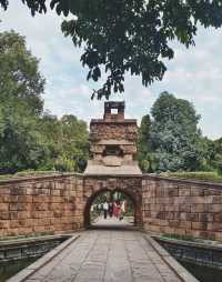 德陽石刻公園 被歲月塵封的藝術殿堂