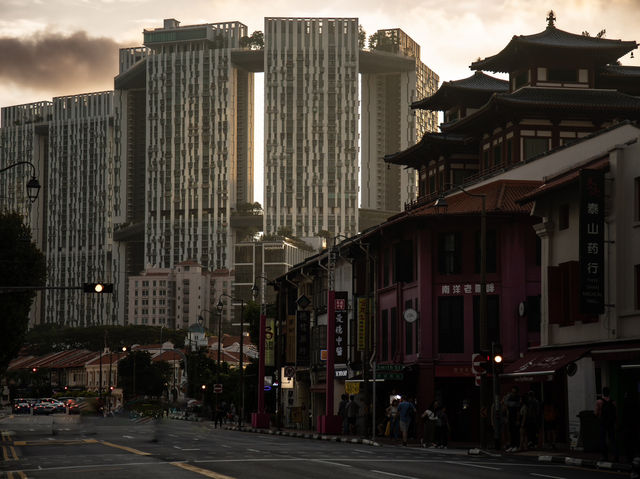 Photographing Chinatown in Singapore!