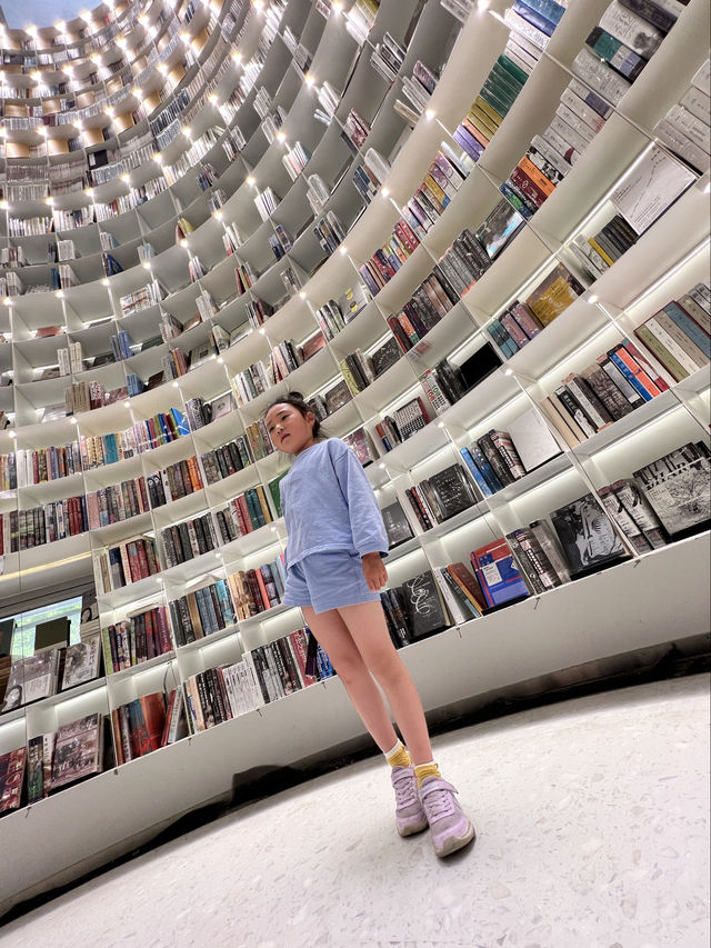 南京園博園藏著一間神仙書店！五一遛娃攻略