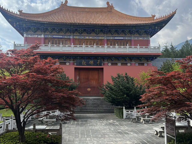 A Moment at Chongsheng Temple Dali