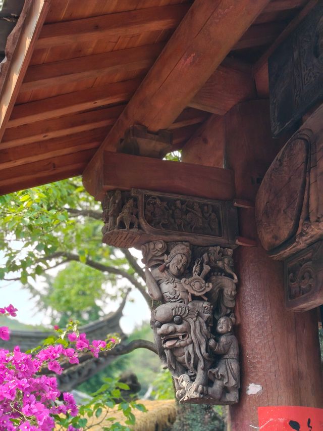 歷史與禪意交織嘅龍潭寺