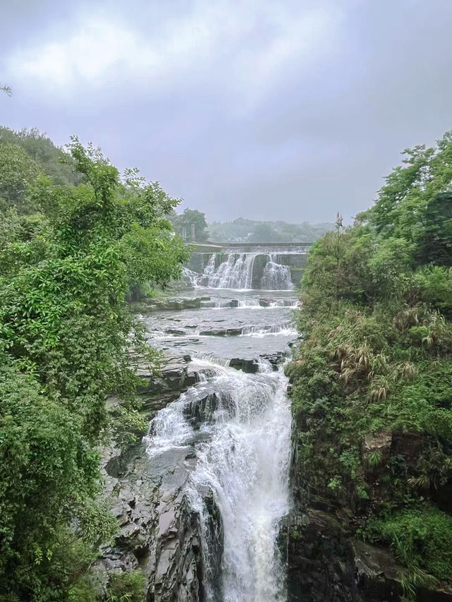 探秘粵北秘境——乳源大峽谷瀑布激流全景觀賞攻略