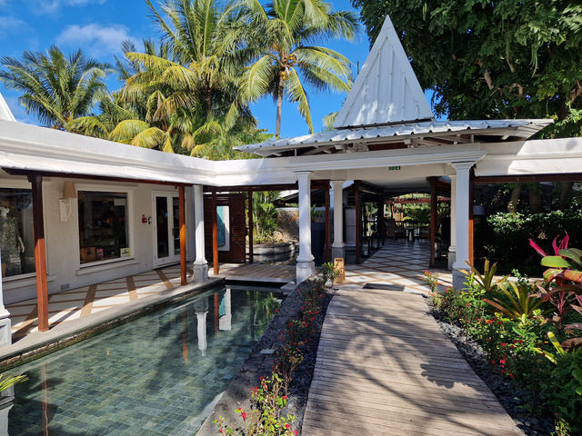 An Unforgettable Stay at Paradise Cove
