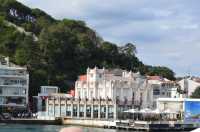 The Essential Strait Experience