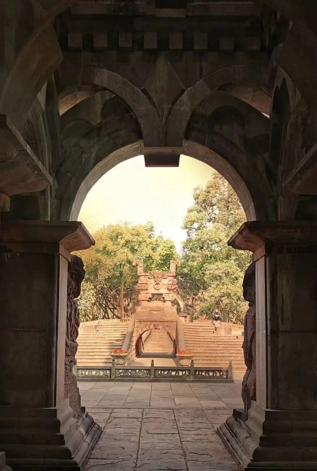 現代藝術石刻雕和園林景觀