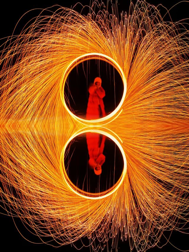 漠河:把寒夜甩成光的詩 漠河:把寒夜甩成光的詩