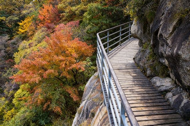 堯山遊玩全攻略:帶上好心情,遇見雲海與奇峰 堯山遊玩全攻略:帶上好心情,遇見雲海與奇峰