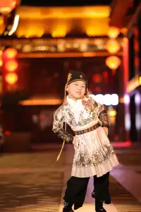 西安親子遊｜帶娃拍了組唐風寫真