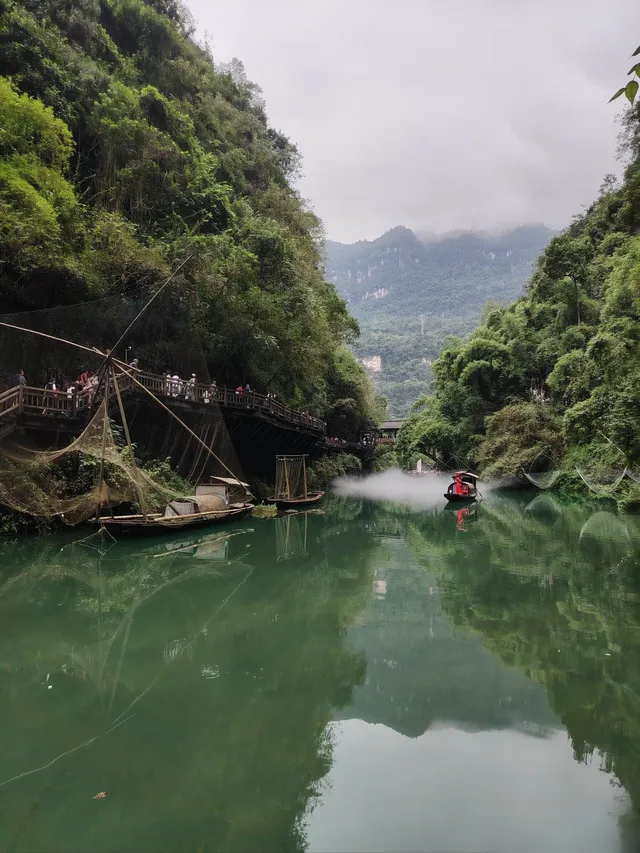 聽勸!去三峽一定要坐這班船!甲板拍峽谷大片 聽勸!去三峽一定要坐這班船!甲板拍峽谷大片