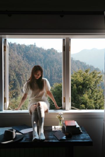 莫干山｜住進推窗見雪山的複式閣樓