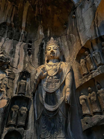 龍門石窟で古代の魔法を体感しよう。 | Trip.com 洛陽