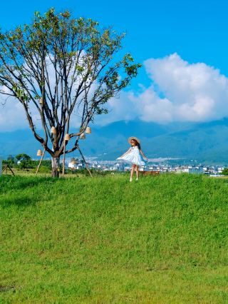 Mountain summer retreat | Stay in a countryside courtyard in Dali embraced by Cangshan