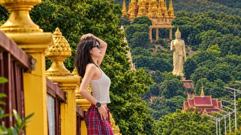 初めての雲南省旅行なら、この熱帯の小さな街を見逃さないでください — traveler post in 勐臘