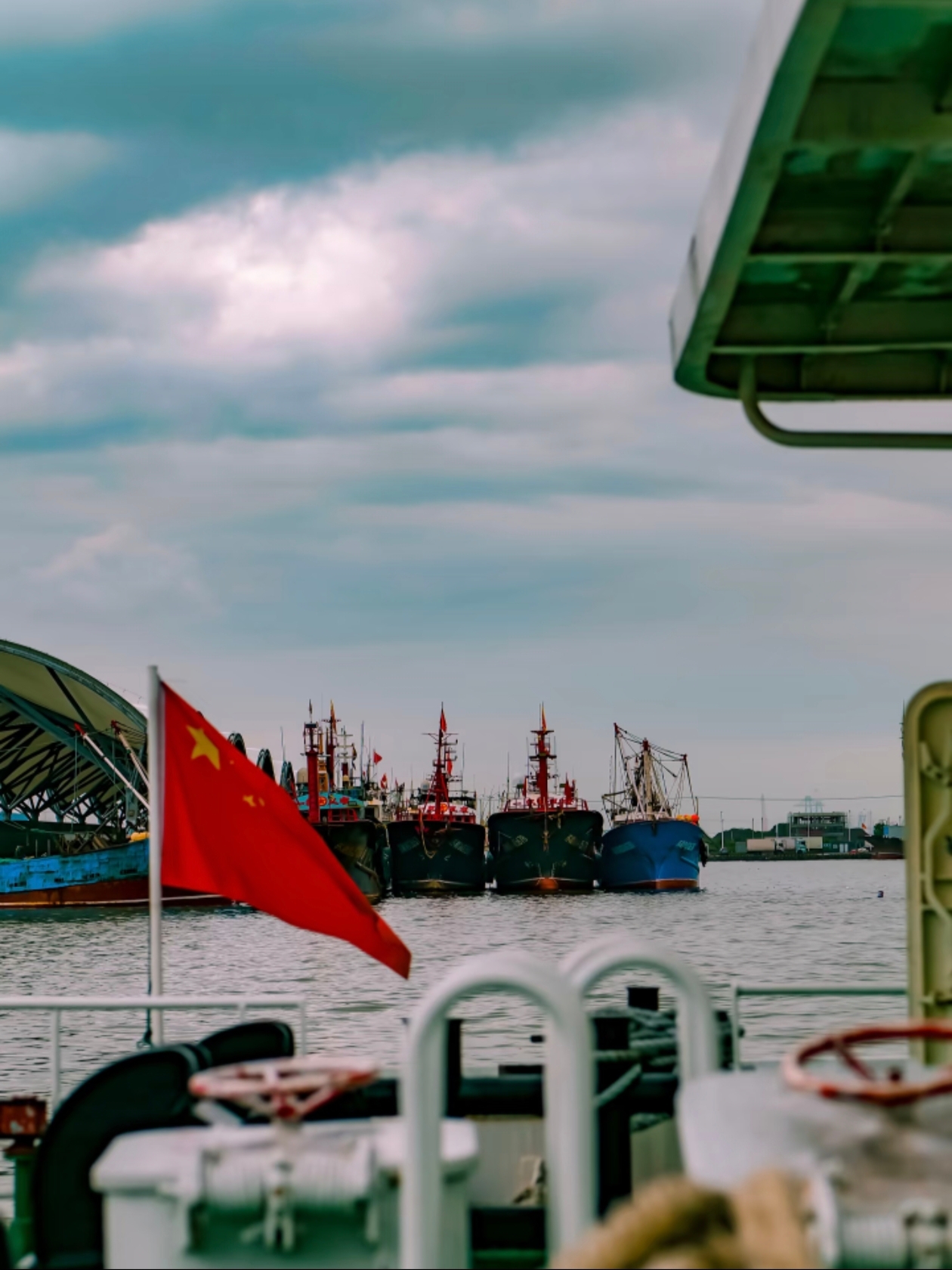  Near Nantong, 2 hours away, 4 chill towns