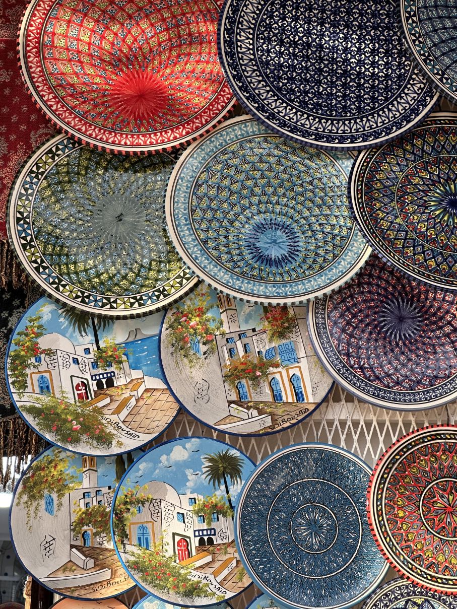 Chuyến du lịch mùa thu 6 ngày đến Tunisia để khám phá những viên ngọc ẩn giấu.