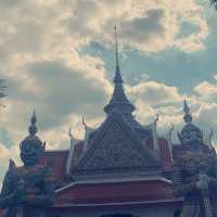 วัดอรุณราชวรารามราชวรมหาวิหาร 