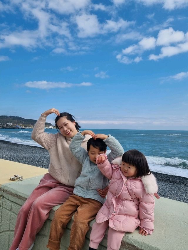 울산 '주전몽돌해변'