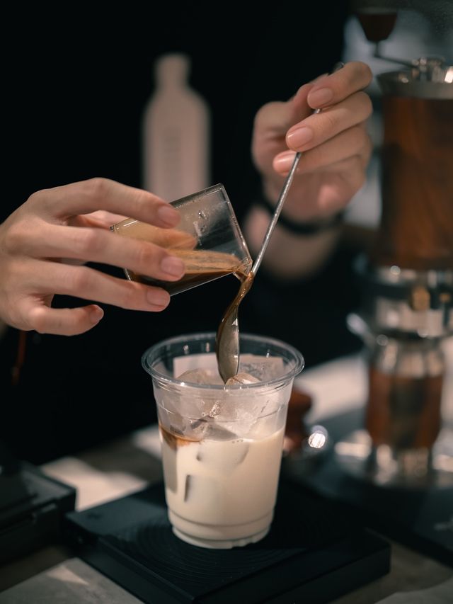 ☕️Y'EST WORKS Coffee Lab | กาแฟที่ออกแบบได้