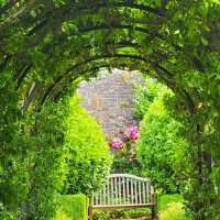 ARUNDEL CASTLE - STUNNING GOTHIC STYLE CASTLE!