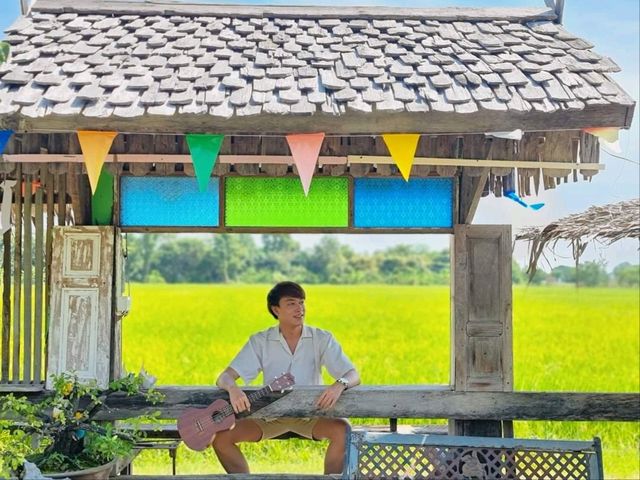🌾🌾 คาเฟ่ชะอำ บรรยากาศทุ่งนา