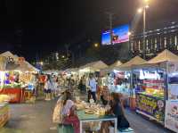 Street Food ลานหน้าThe Street Ratchada 